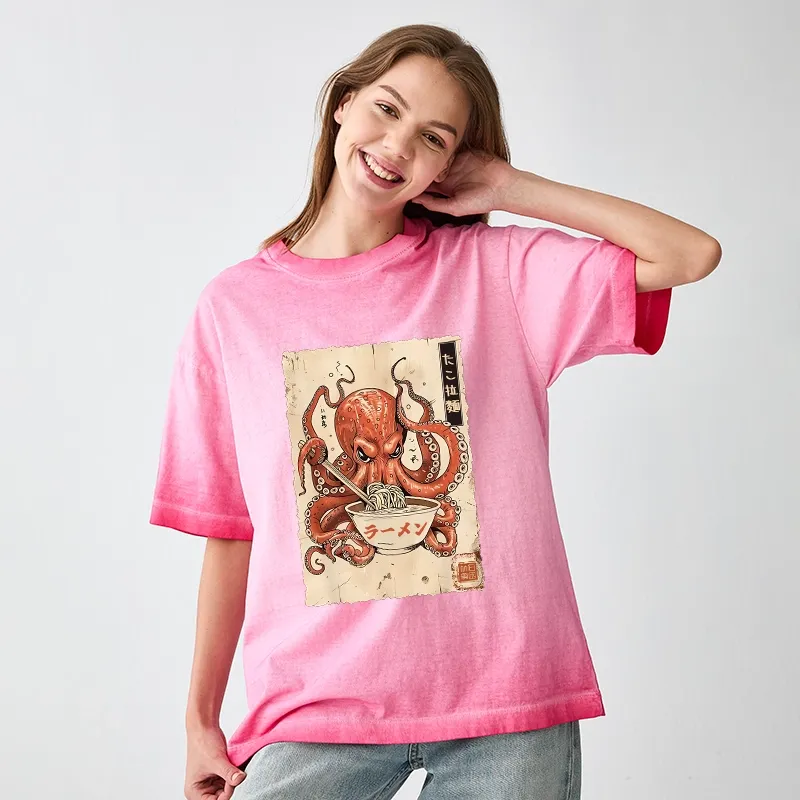 Tokyo-Tiger Retro Octopus Eating Ramen Gradient Washed T-Shirt