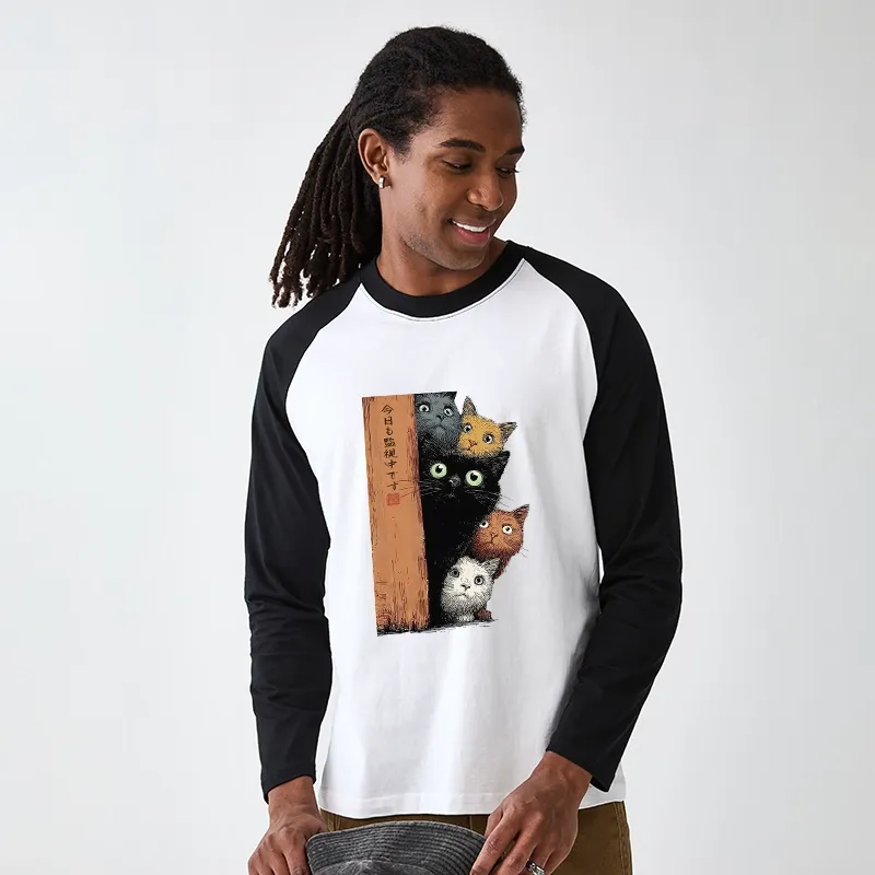 Tokyo-Tiger Five Cats Are Watching You Raglan Long Sleeve T-shirt