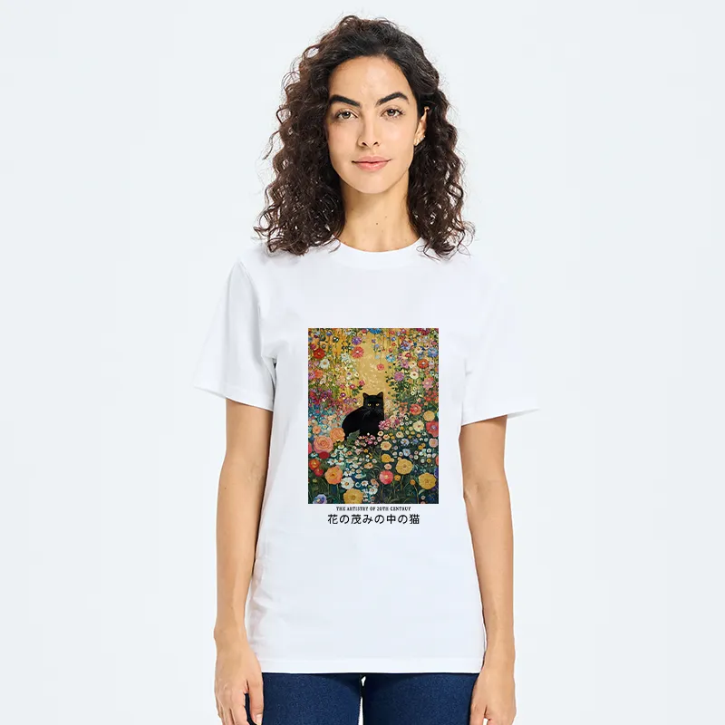 Tokyo-Tiger Black Cat In The Flower Bushes Classic T-Shirt