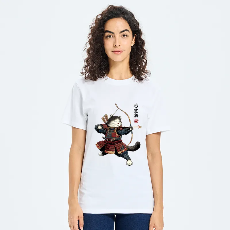 Tokyo-Tiger Kyudo Samurai Cat Classic T-Shirt
