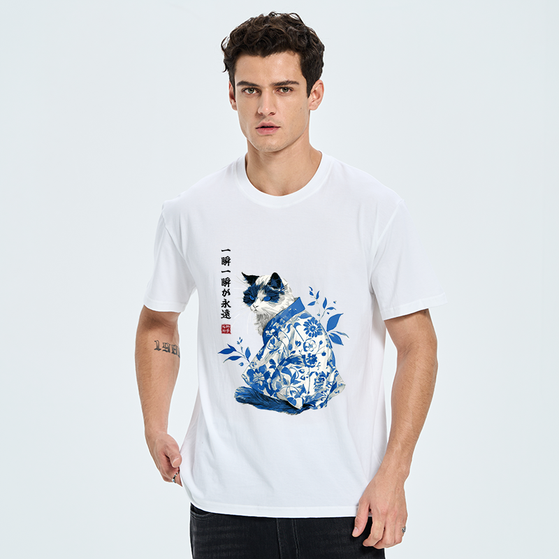 Tokyo-Tiger Cat：One Moment, One Eternity Classic T-Shirt