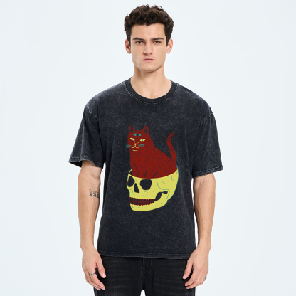 Tokyo-Tiger Cat Sitting In Skull Washed T-Shirt