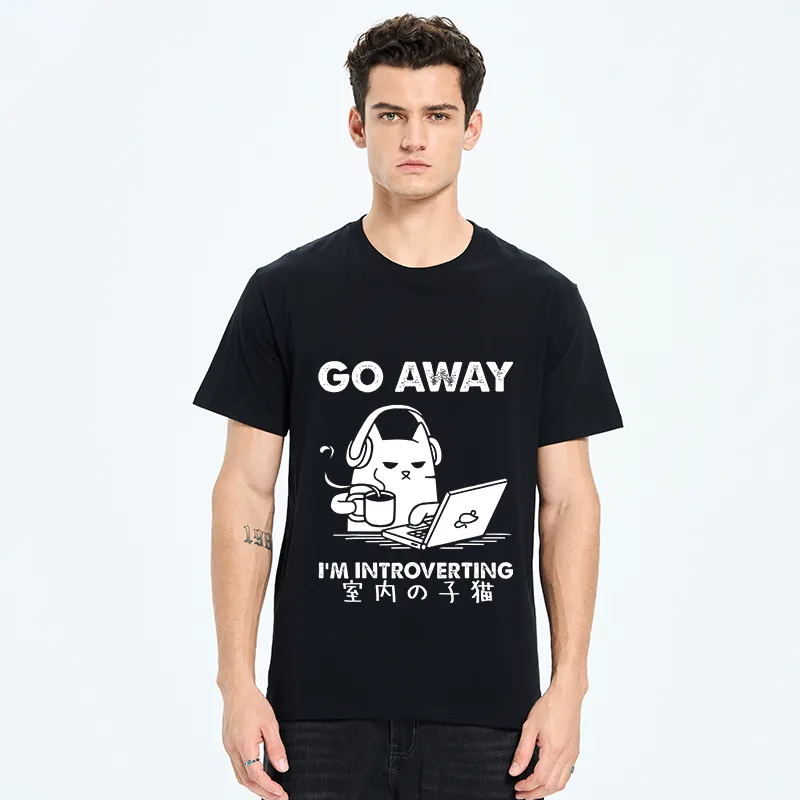 Tokyo-Tiger Introverted Kitten Classic T-Shirt