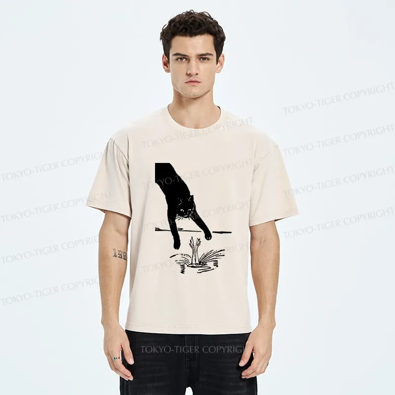 Tokyo-Tiger Funny Cat Catching Frog Washed T-Shirt