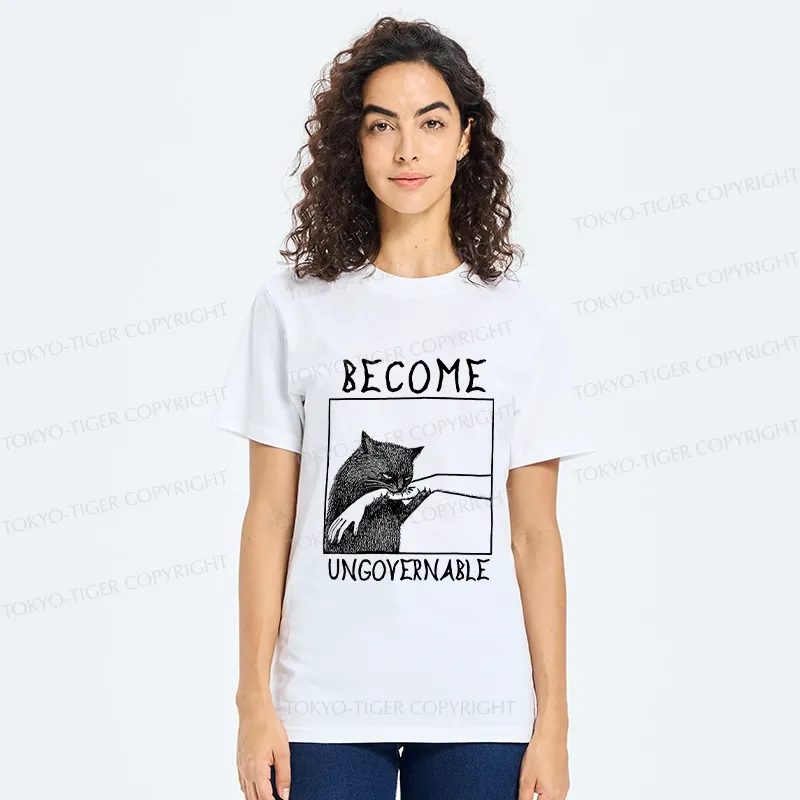 Tokyo-Tiger Cat Biting Arm Classic T-Shirt