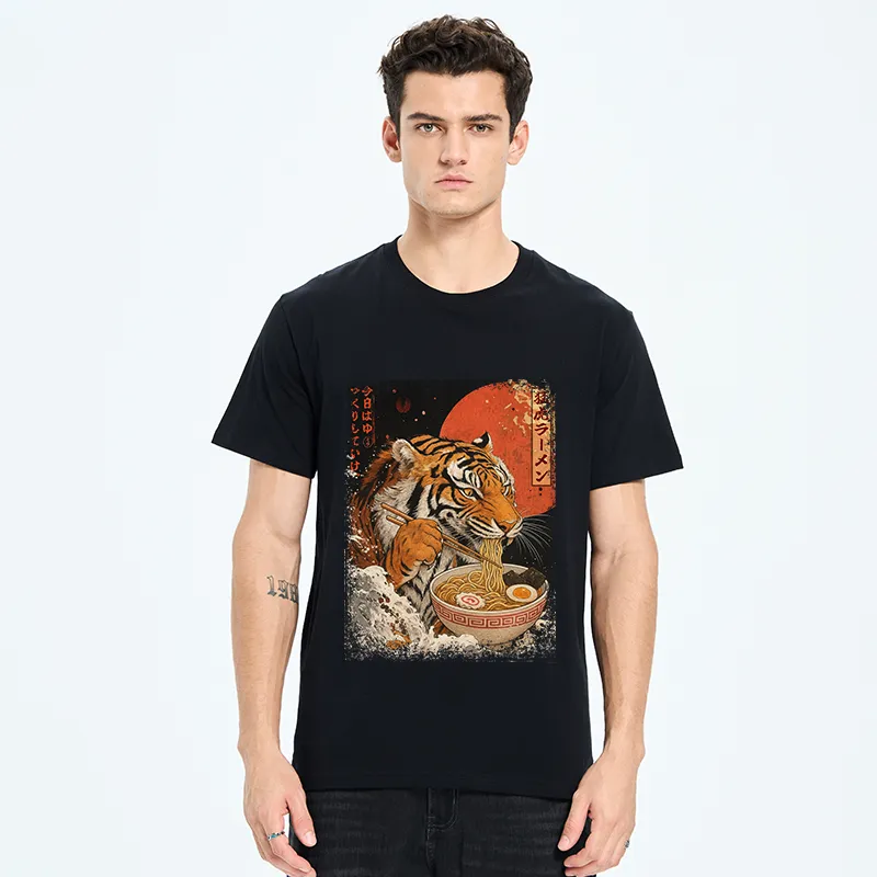 Tokyo-Tiger Ukiyoe Japan Tiger Eating Ramen Classic T-Shirt