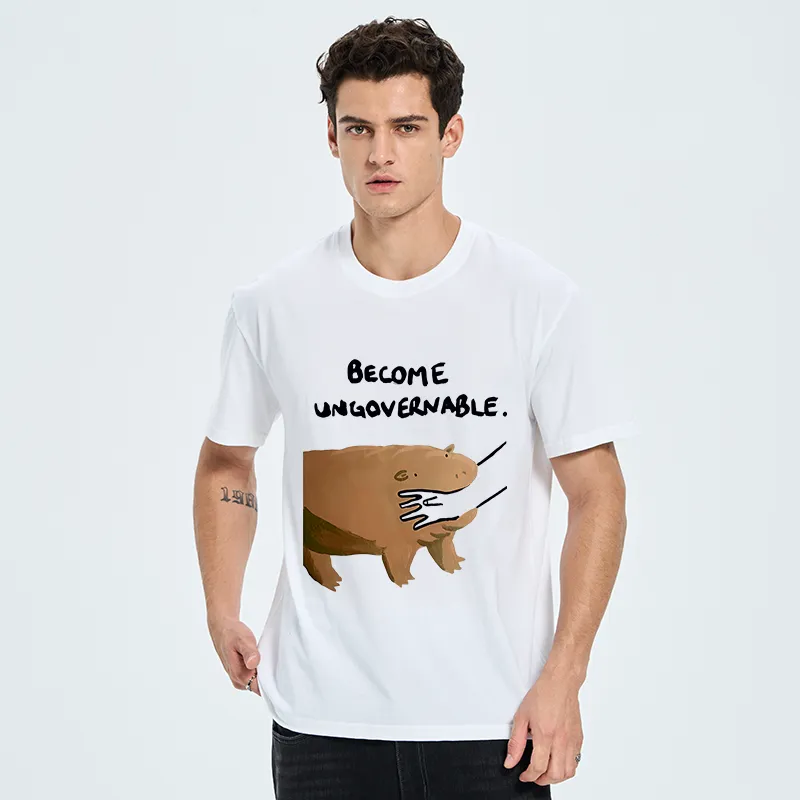 Tokyo-Tiger Moo Deng Bites Someone's Arm Classic T-Shirt