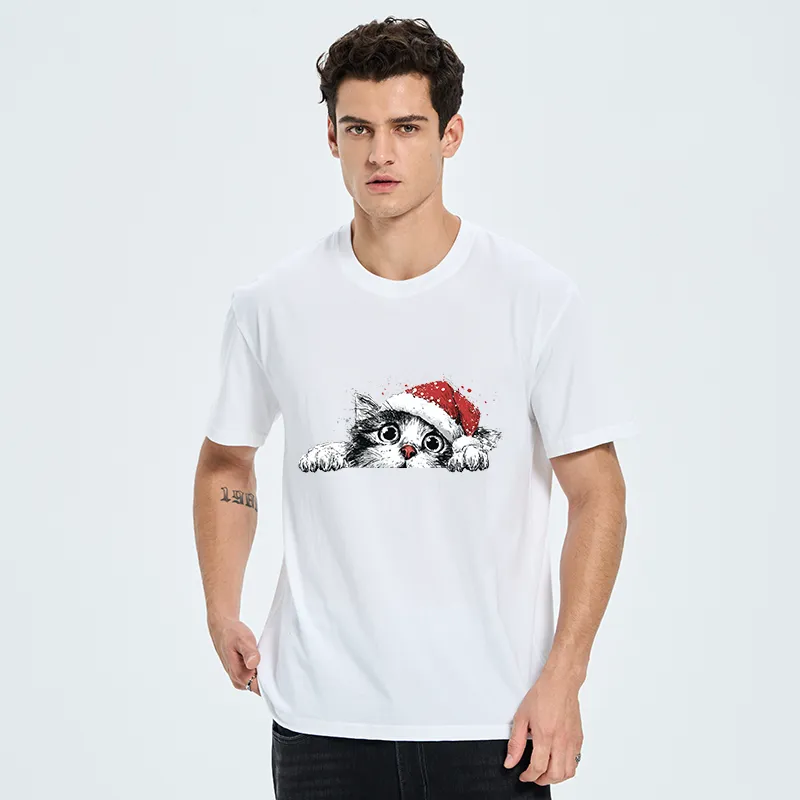 Tokyo-Tiger The Curious Christmas Cat Classic T-Shirt