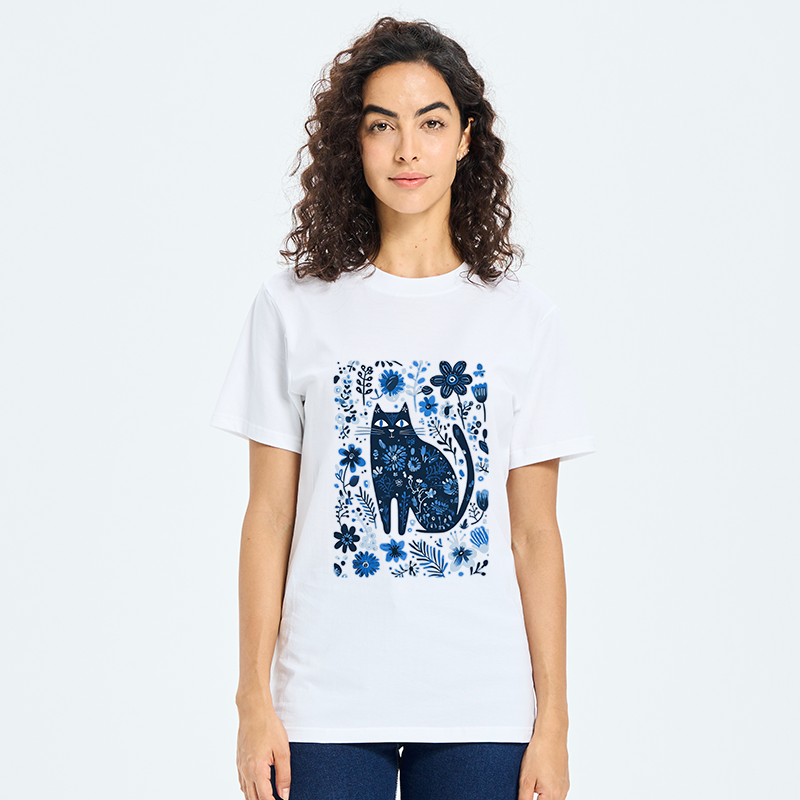 Tokyo-Tiger A Cat Among Flowers Classic T-Shirt