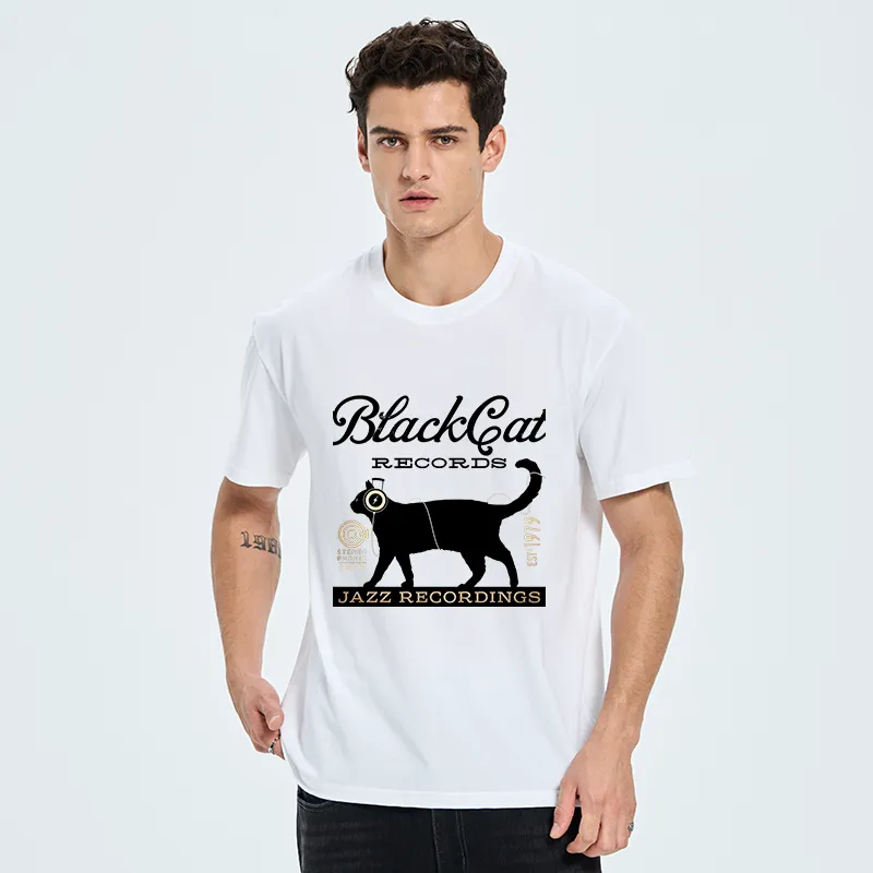 Tokyo-Tiger Black Cat Japan Classic T-Shirt