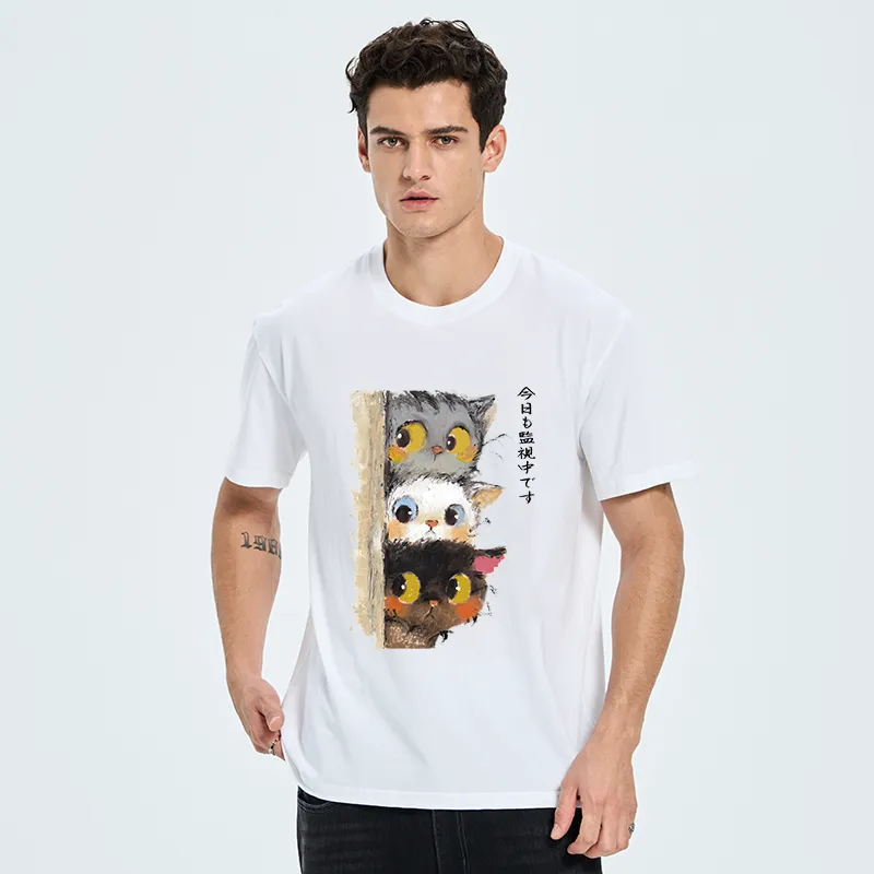 Tokyo-Tiger Three Cats Secretly Monitor Their Owner Classic T-Shirt