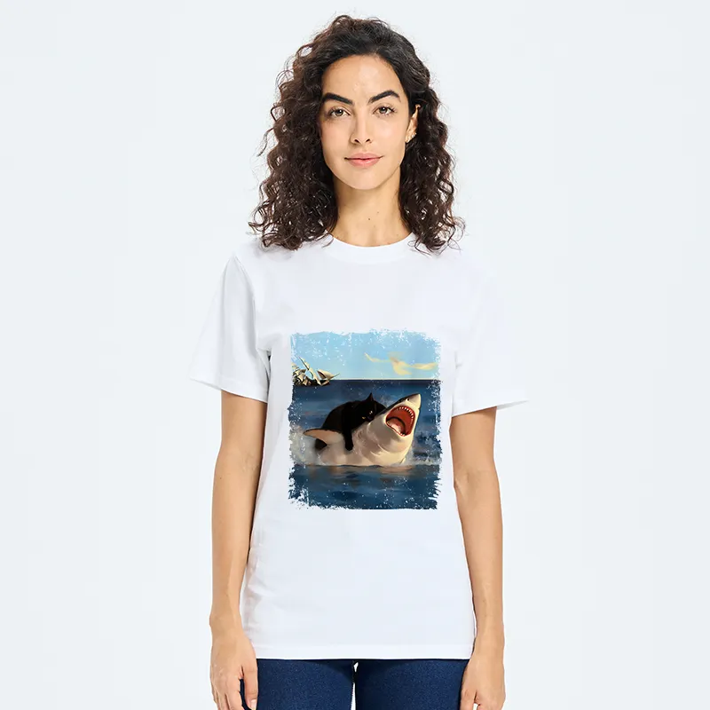 Tokyo-Tiger Cat Bites Shark Classic T-Shirt