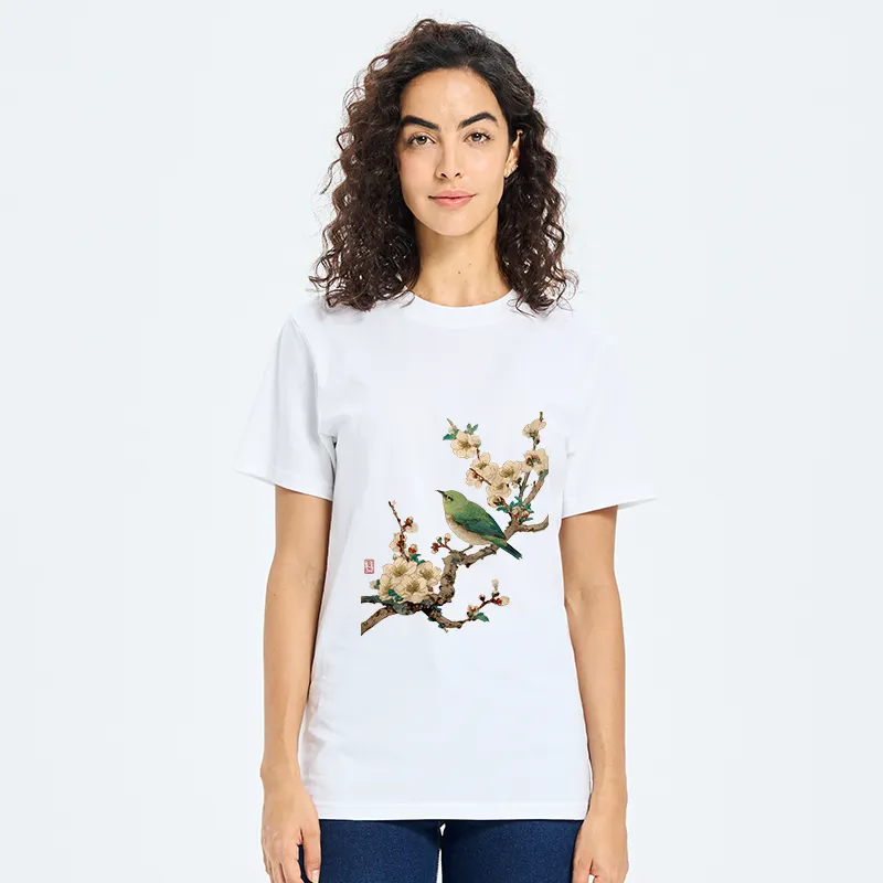 Tokyo-Tiger Perched In Bloom Classic T-Shirt