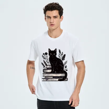Tokyo-Tiger Books And Cats Classic T-Shirt