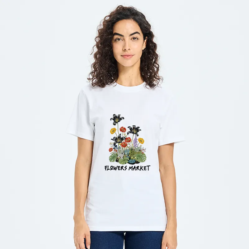Tokyo-Tiger Beautiful Flowers Market Classic T-Shirt