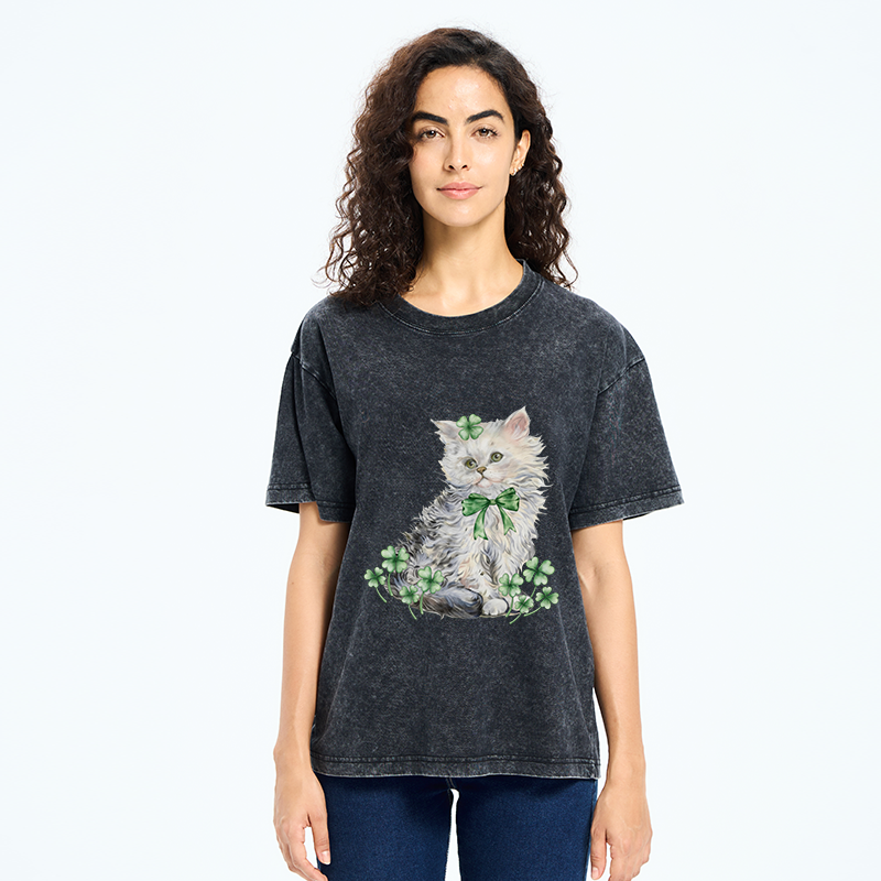 Tokyo-Tiger St Patricks Day Cat Clover Washed T-Shirt