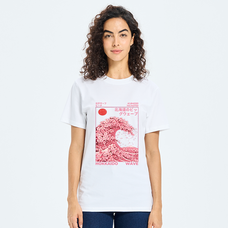 Tokyo-Tiger Sakura Wave Classic T-Shirt