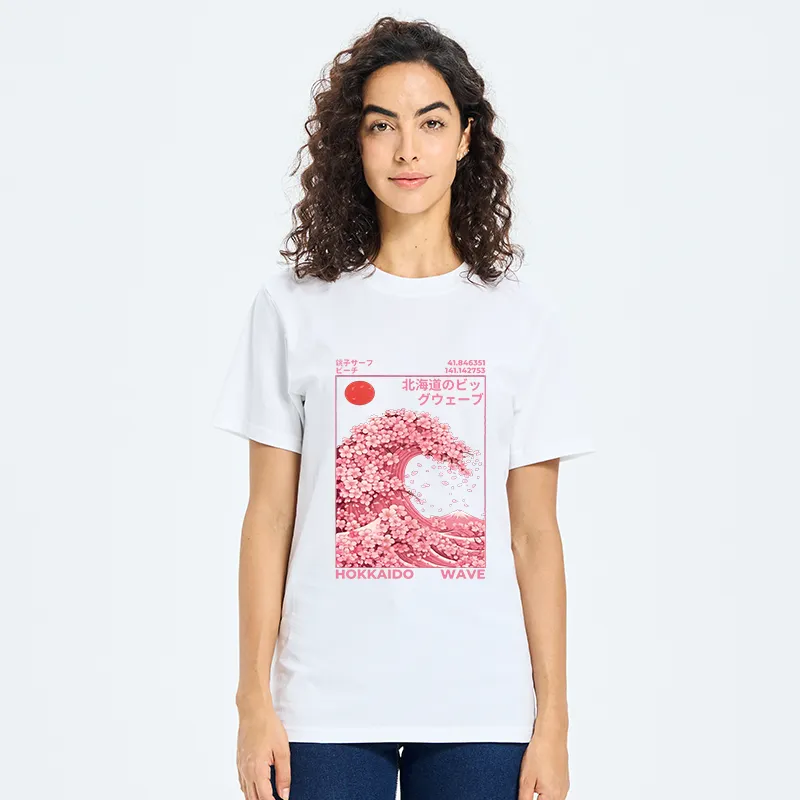 Tokyo-Tiger Sakura Wave Classic T-Shirt