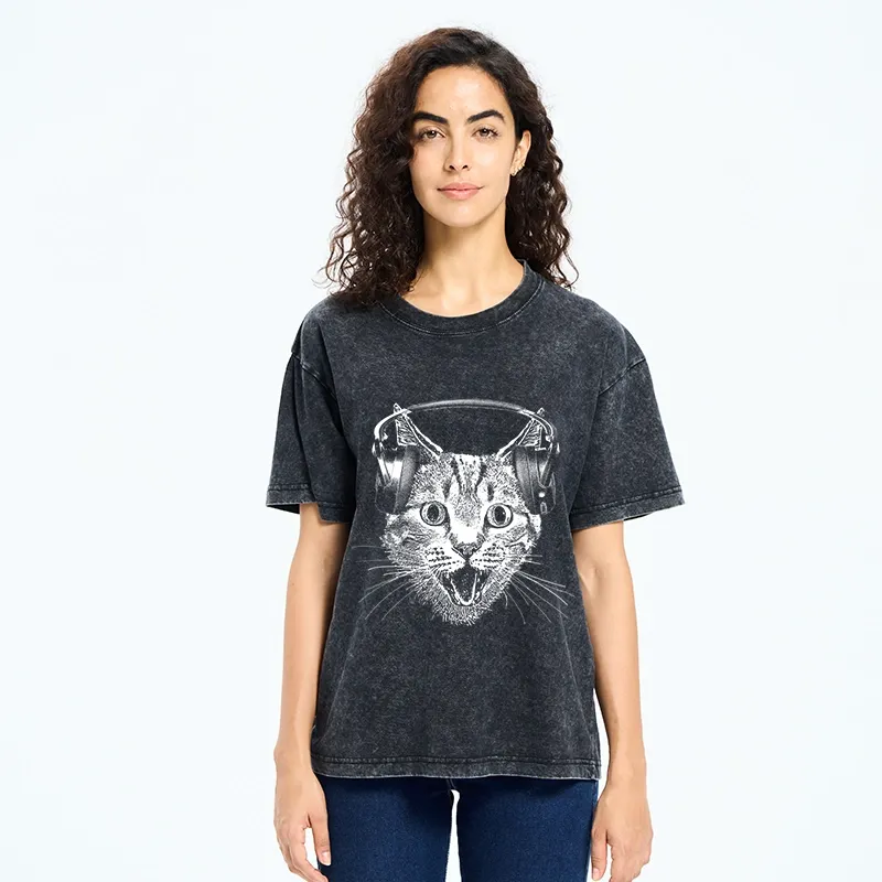 Tokyo-Tiger Cat With Headphones Washed T-Shirt