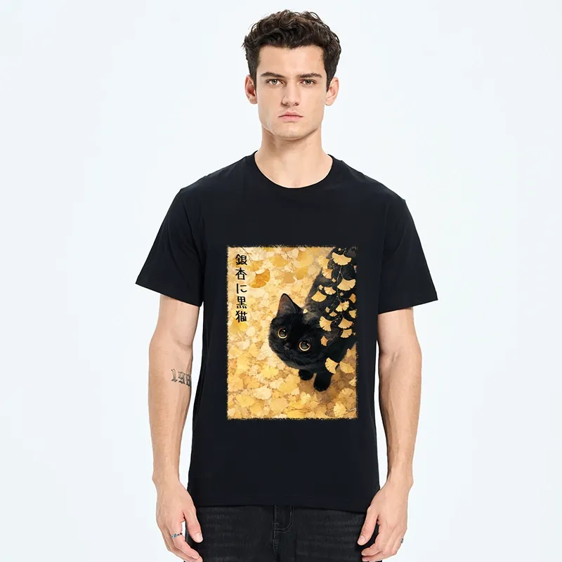 Tokyo-Tiger Ginkgo Black Cat Art Classic T-Shirt