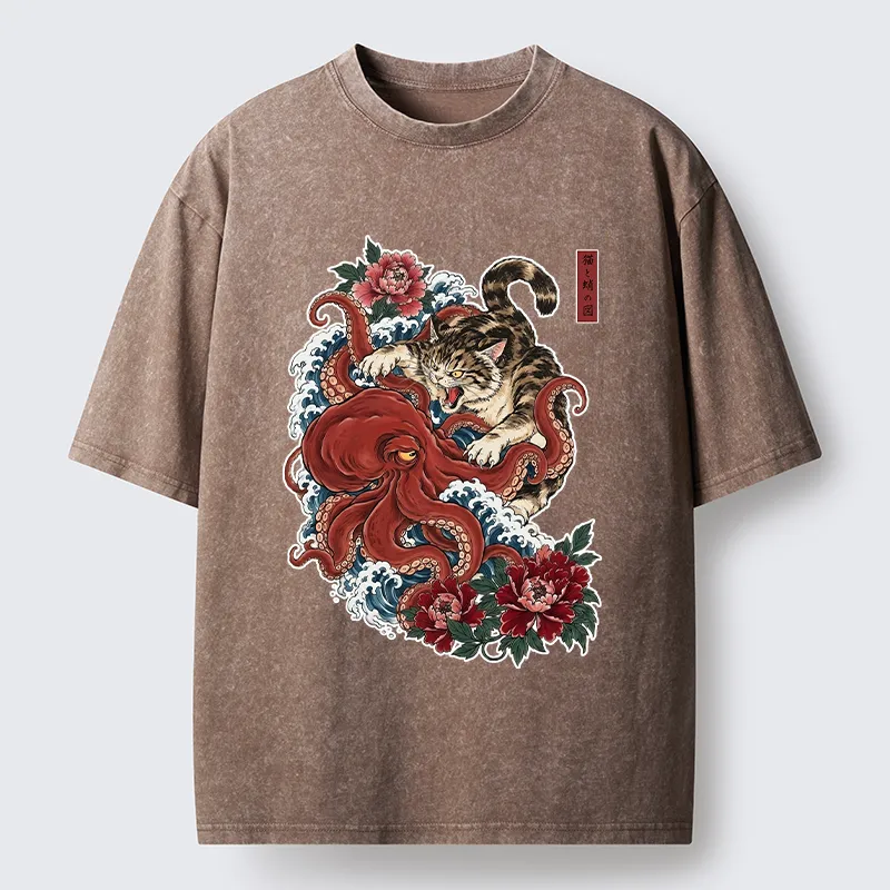 Tokyo-Tiger Ukiyo Style Cat Fighting Octopus Washed T-Shirt