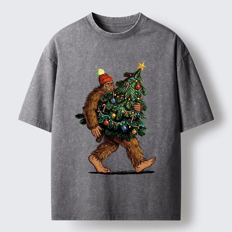 Tokyo-Tiger Monster Carrying Christmas Tree Washed T-Shirt