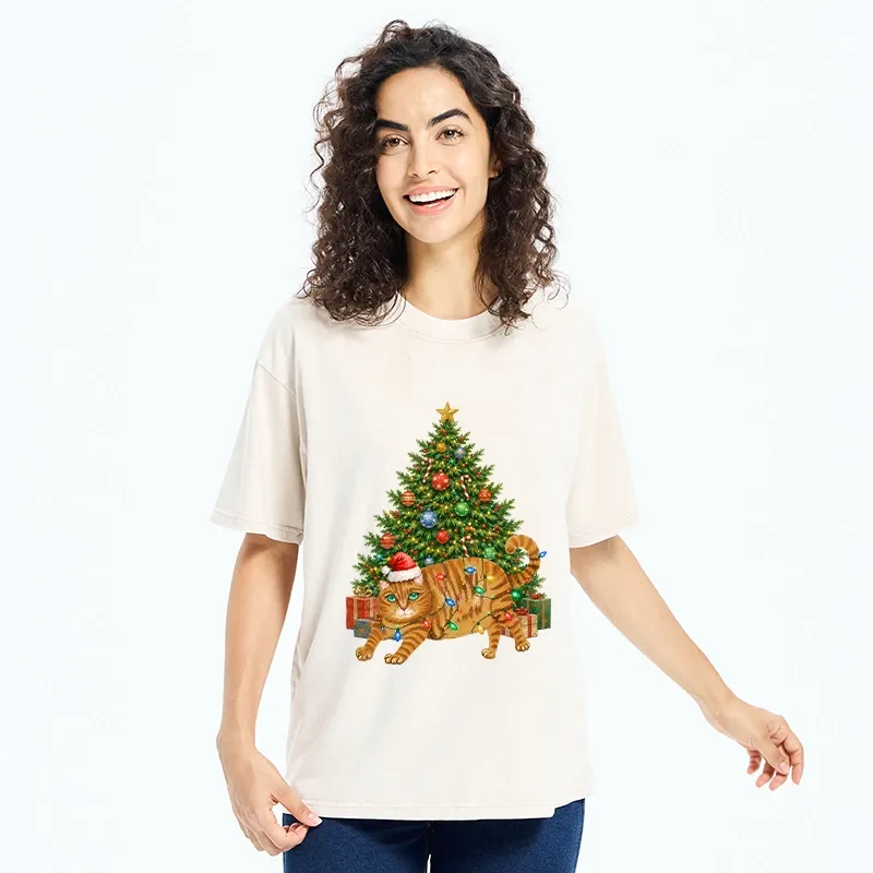 Tokyo‑Tiger Christmas Cat Chaos Washed T‑Shirt