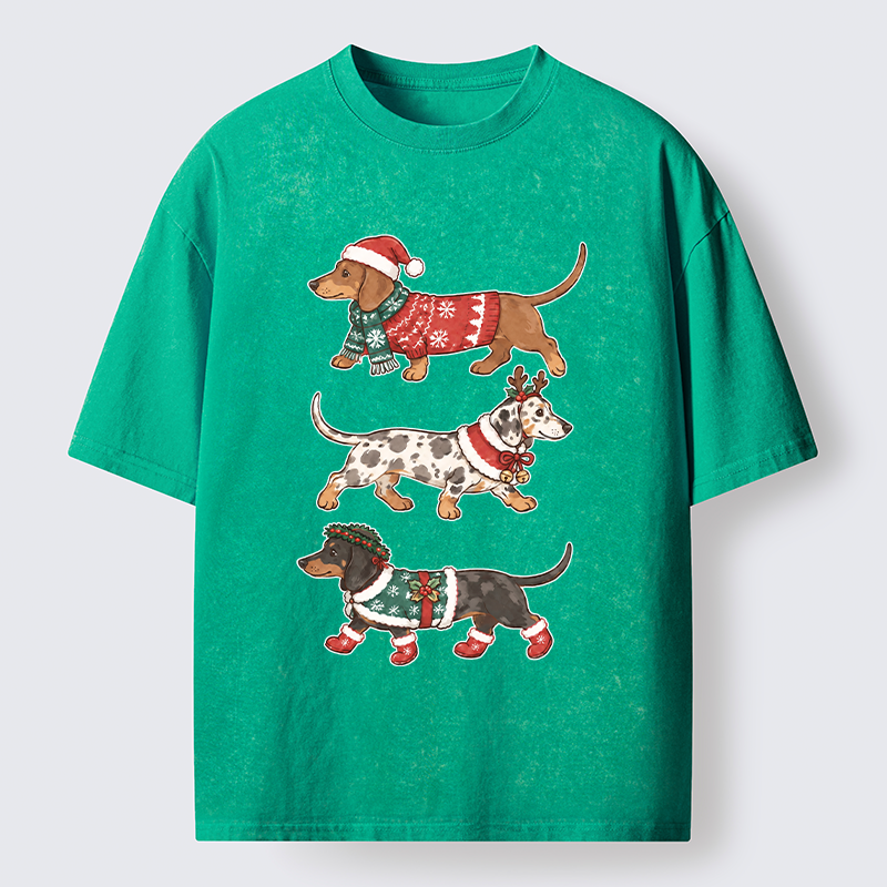 Tokyo-Tiger Christmas Dachshund Trio Washed T-Shirt