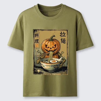 Tokyo-Tiger Pumpkin Eating Ramen Classic T-Shirt