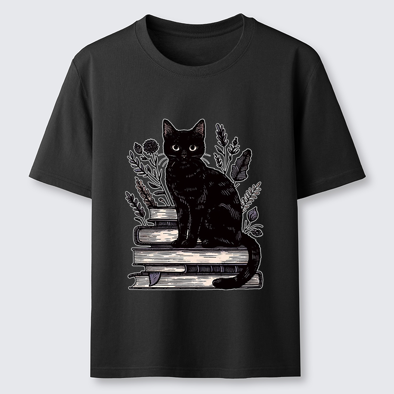 Tokyo-Tiger Books And Cats Classic T-Shirt