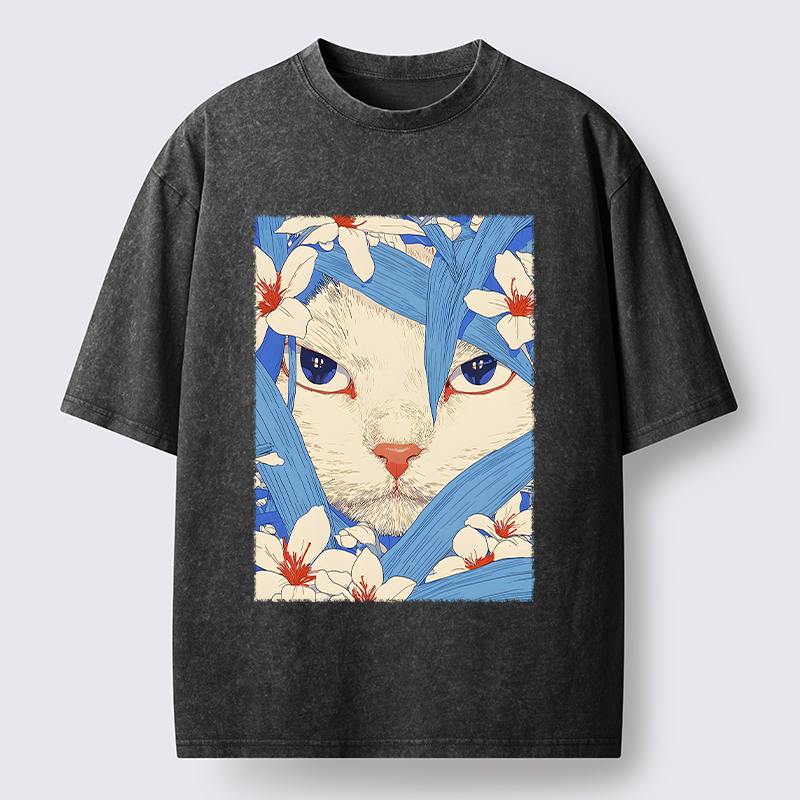 Tokyo-Tiger Cat In The Grass Washed T-Shirt