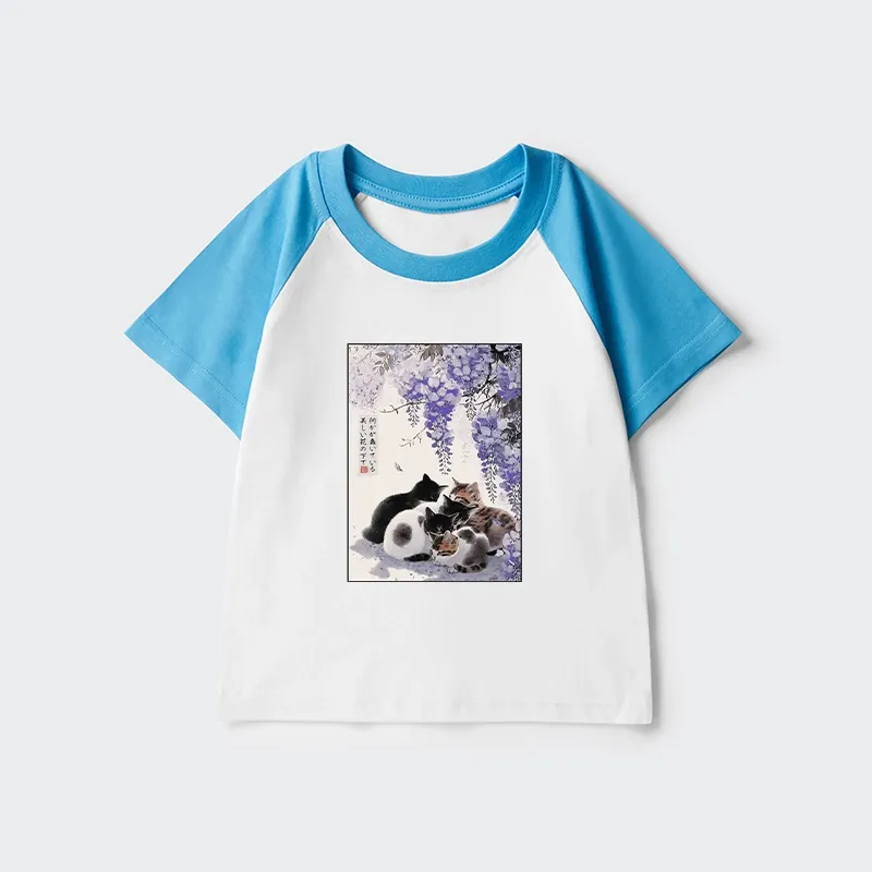 Tokyo-Tiger Cats plotting under the wisteria Kids Raglan T-shirt