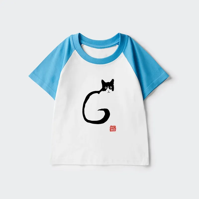 Tokyo-Tiger Calm Cat In Simple Lines Raglan T-shirt