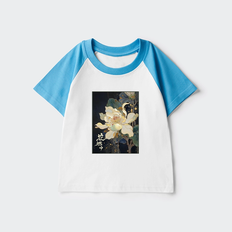Tokyo-Tiger Lotus Adorned With Golden Specks Kids Raglan T-shirt