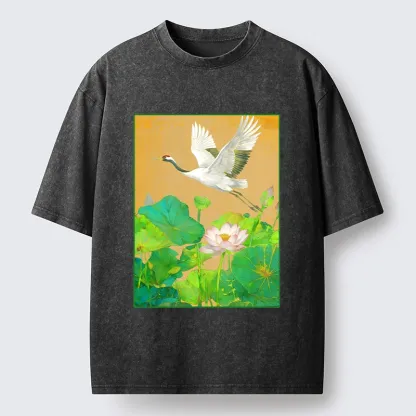 Tokyo-Tiger Crane Flying Over Lotus Art Washed T-Shirt
