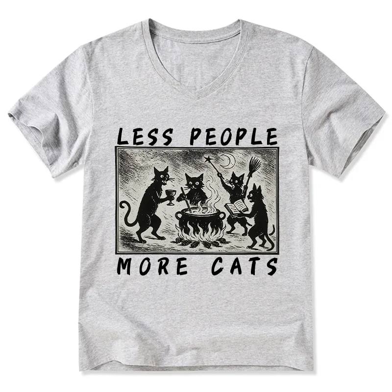 Tokyo-Tiger Cat Sacrifice Ceremony V-Neck Classic T-Shirt