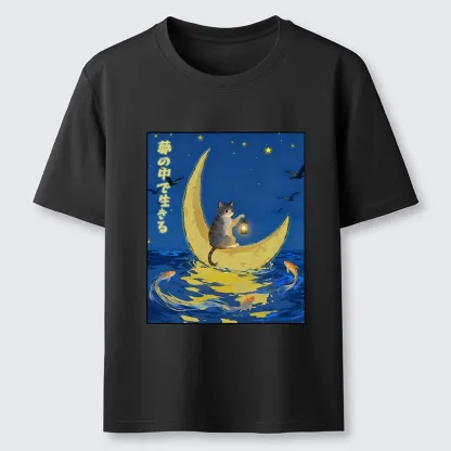 Tokyo-Tiger Cat On Moon Boat Over Sea Classic T-Shirt