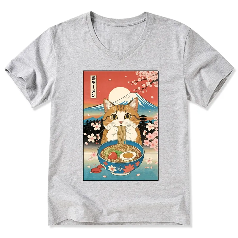 Tokyo-Tiger Funny Orange Cat Eating Ramen Japan V-Neck Classic T-Shirt