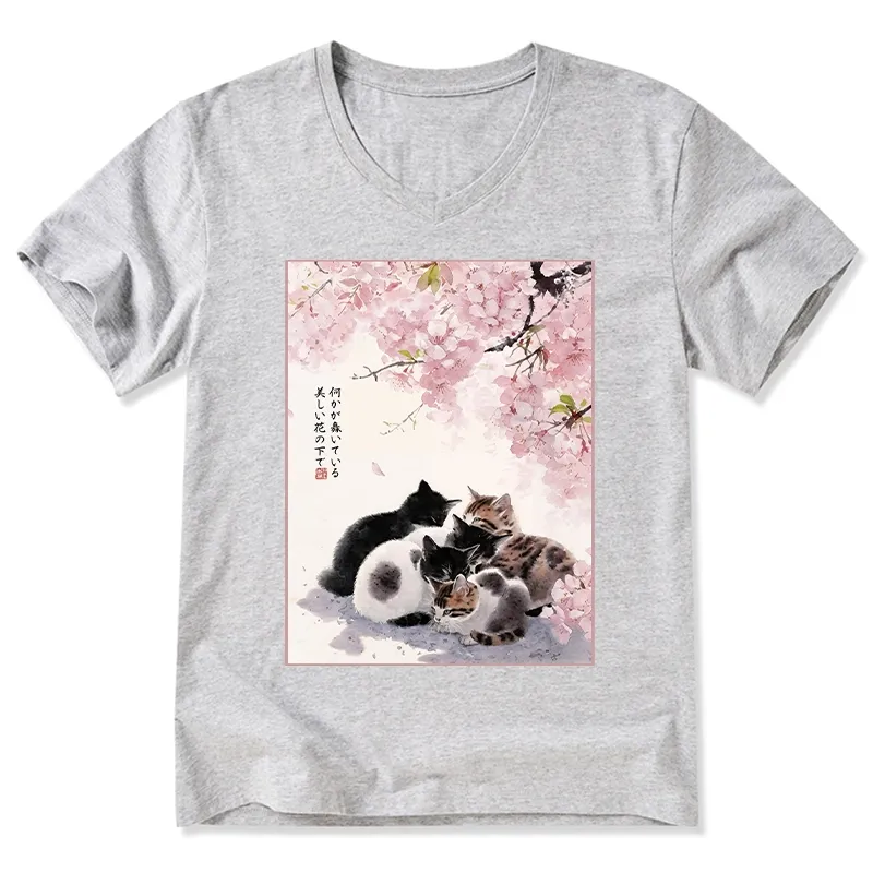 Tokyo-Tiger Cute Cats Sakura Garden V-Neck Classic T-Shirt