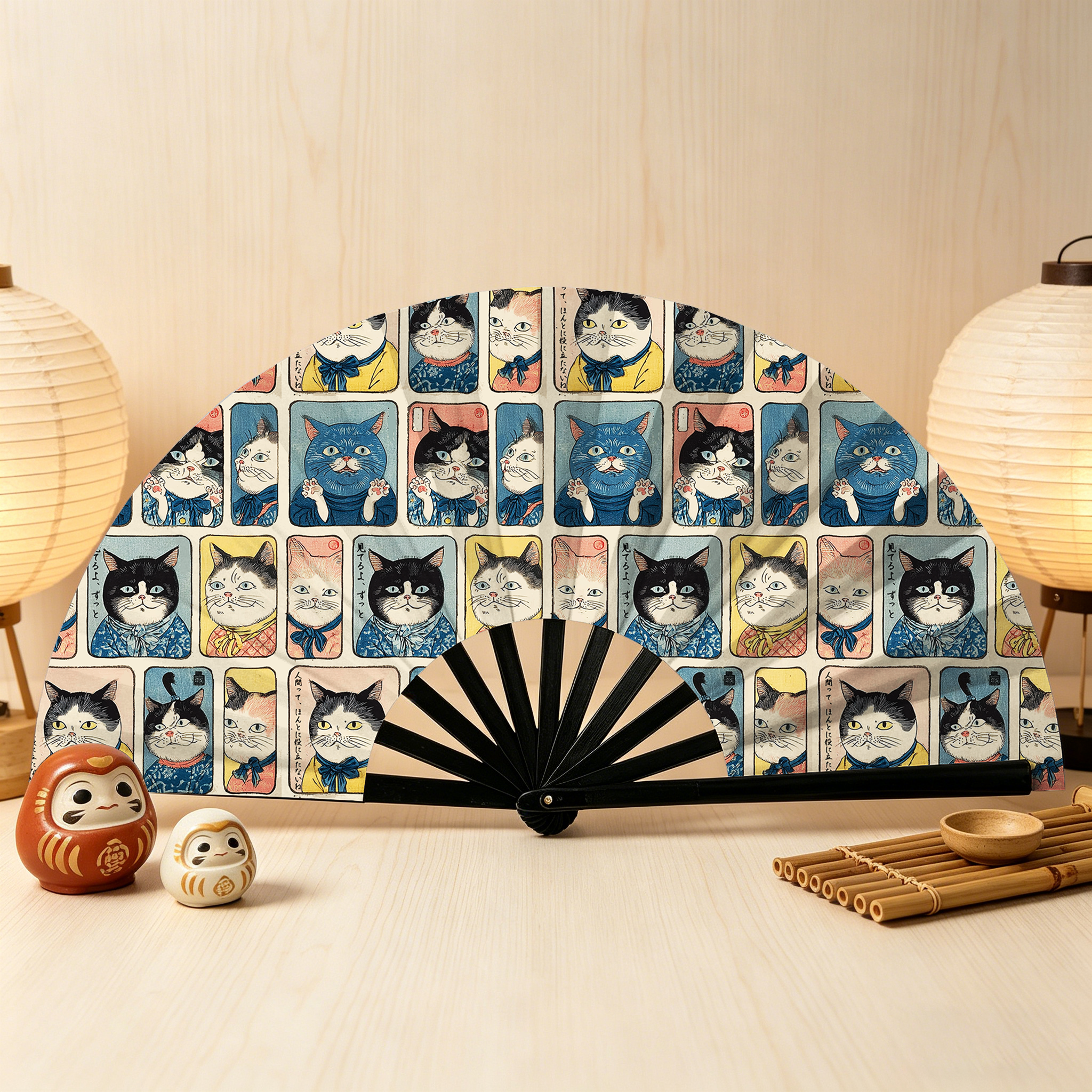 Tokyo-Tiger Many Cats Are Watching You Hand Fan