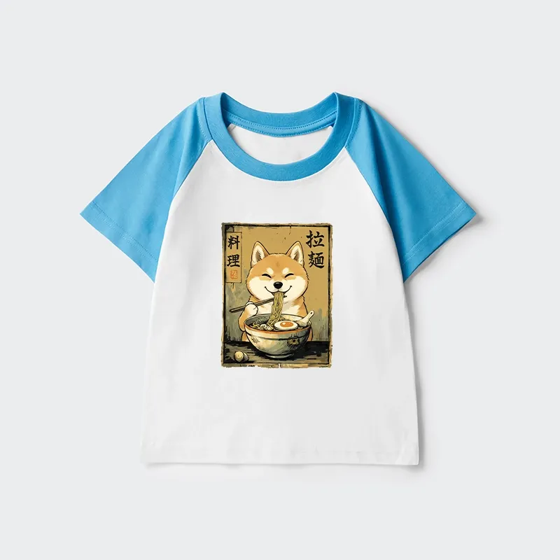 Tokyo-Tiger Happy Shiba Eating Ramen Kids Raglan T-shirt