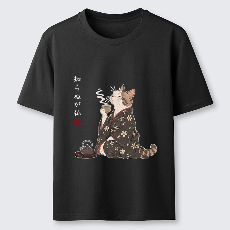 Tokyo-Tiger Zen Cat Drinking Tea In A Kimono Classic T-Shirt