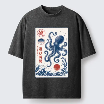 Tokyo-Tiger Octopus Swims In Wild Ocean Waves Washed T-Shirt