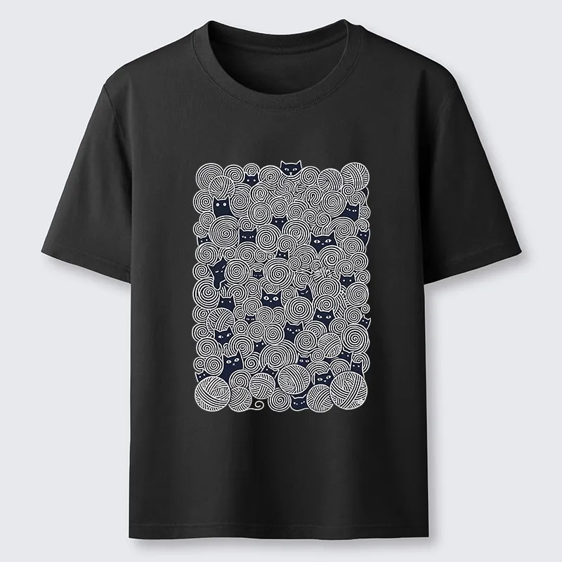 Tokyo-Tiger Tiny Black Cats Hide In Yarn Balls Classic T-Shirt Sale
