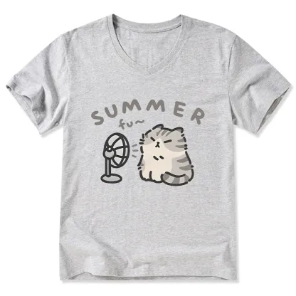 Tokyo-Tiger Summer Cat Chills With A Fan V-Neck Classic T-Shirt