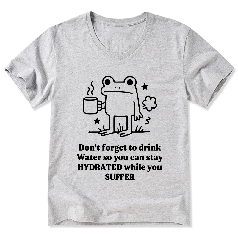 Tokyo-Tiger Frog Says Drink Water V-Neck Classic T-Shirt