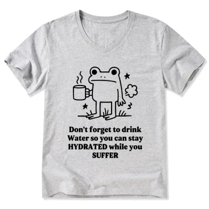 Tokyo-Tiger Frog Says Drink Water V-Neck Classic T-Shirt