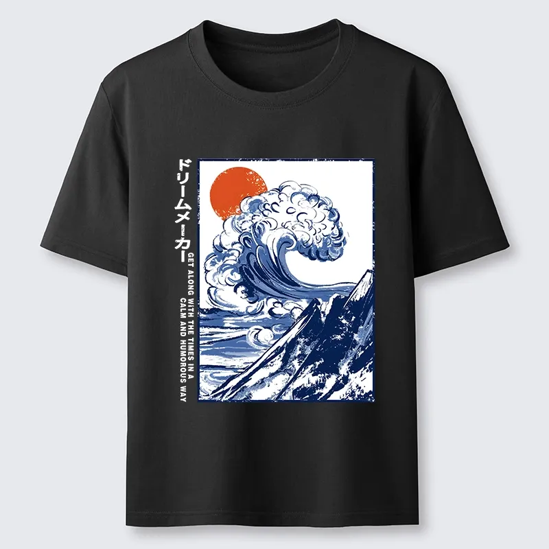 Tokyo-Tiger Big Blue Wave Mountain Sunrise Art Classic T-Shirt