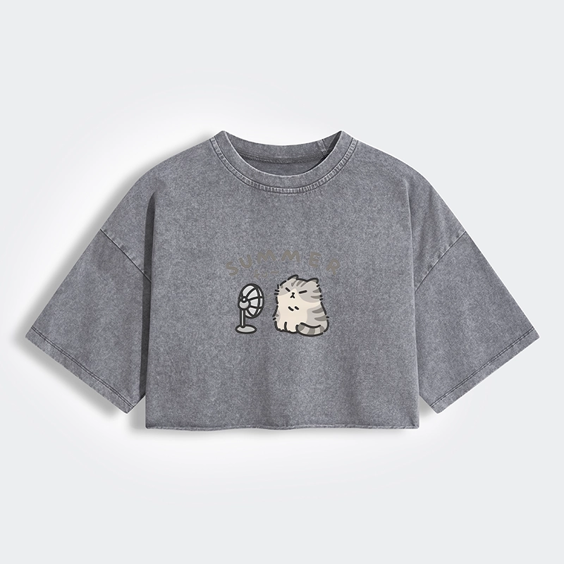 Tokyo-Tiger Summer Cat Chills With A Fan Women's Washed Crop T-Shirt