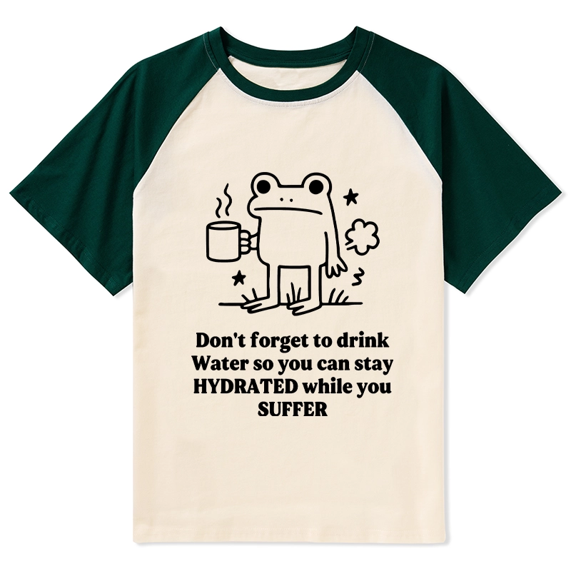 Tokyo-Tiger Frog Says Drink Water Raglan T-shirt